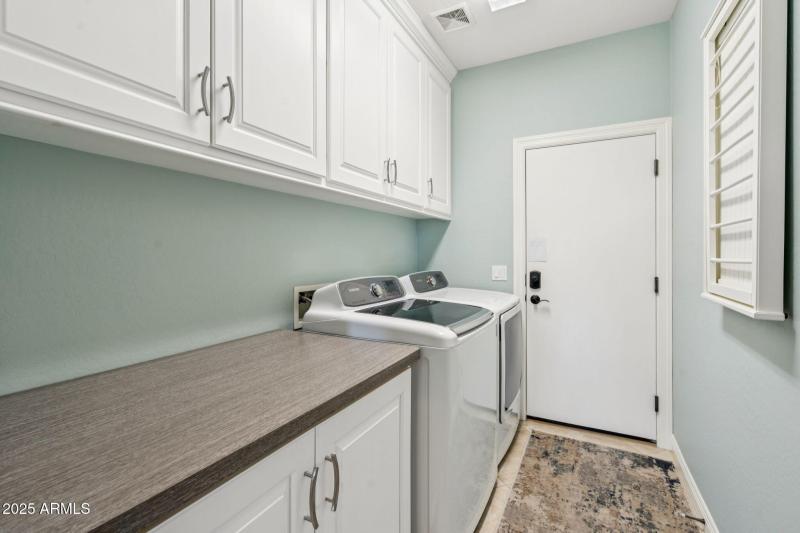 Laundry Room/Off Kithen from Garage