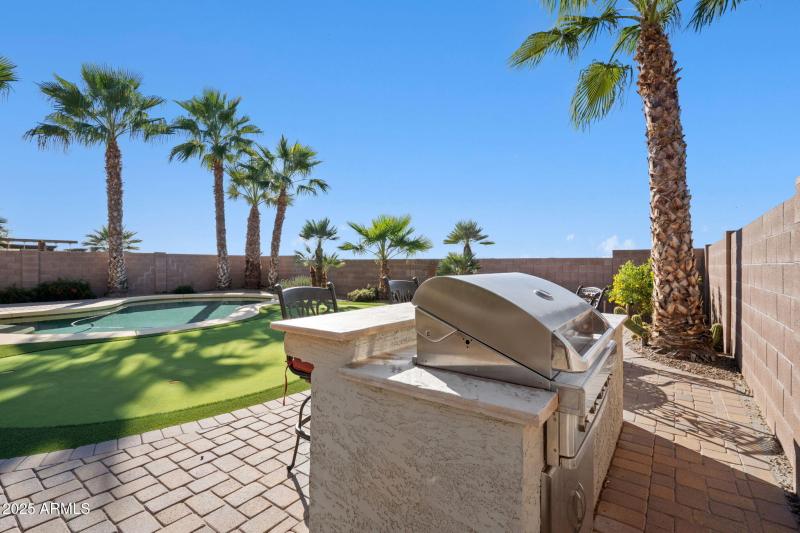 43-web-or-mls-N Sunset Dr-S2611-043