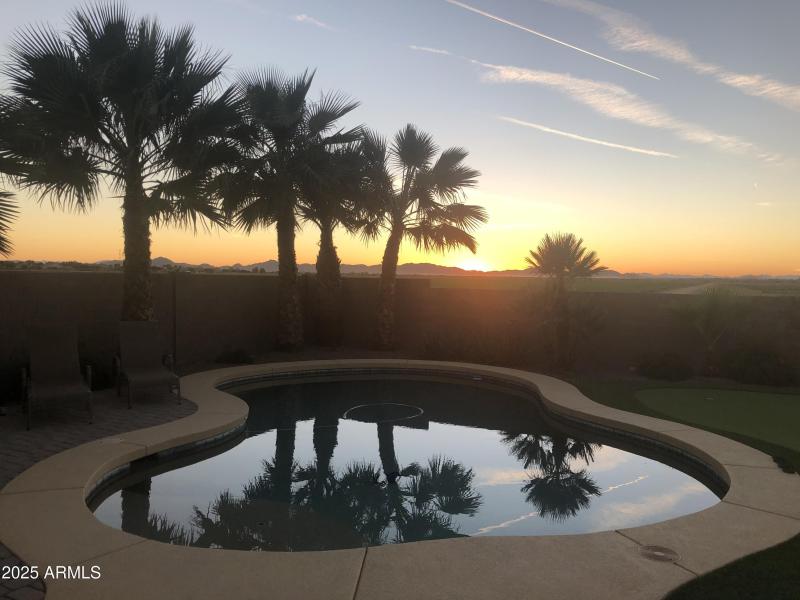 Seller Sunset Photos 2025