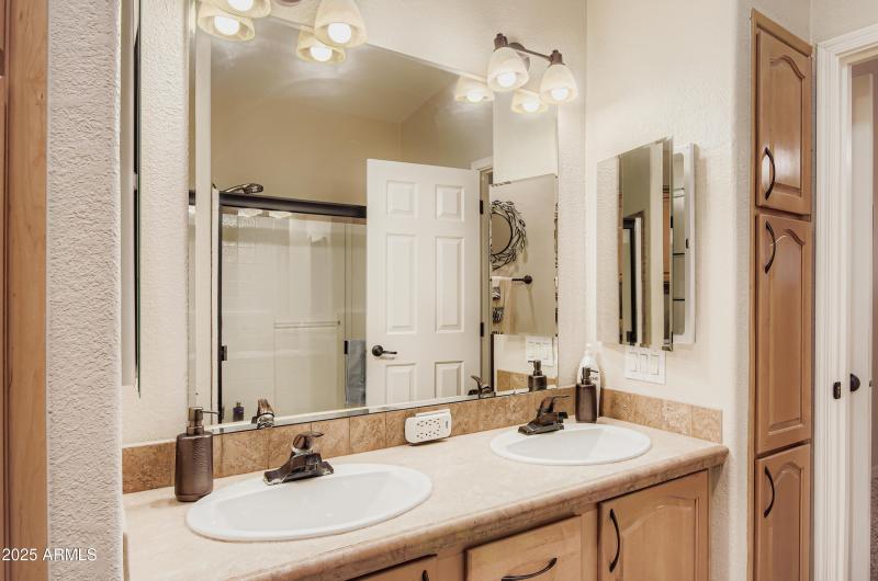 650 N Hawes Rd #4529 - Print Quality - 0