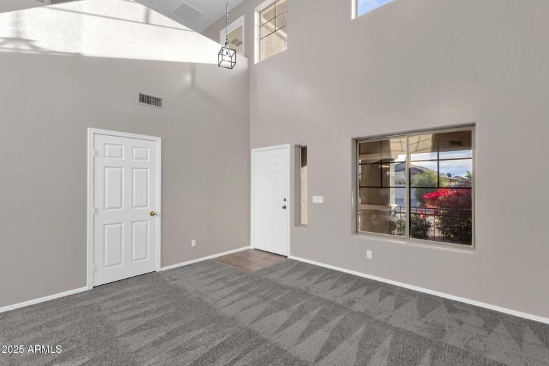 7-web-or-mls-29272-n-yellow-bee-dr