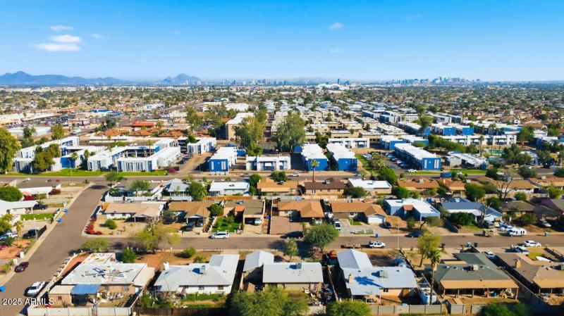 2847 N 46th Ave Unit 10-01