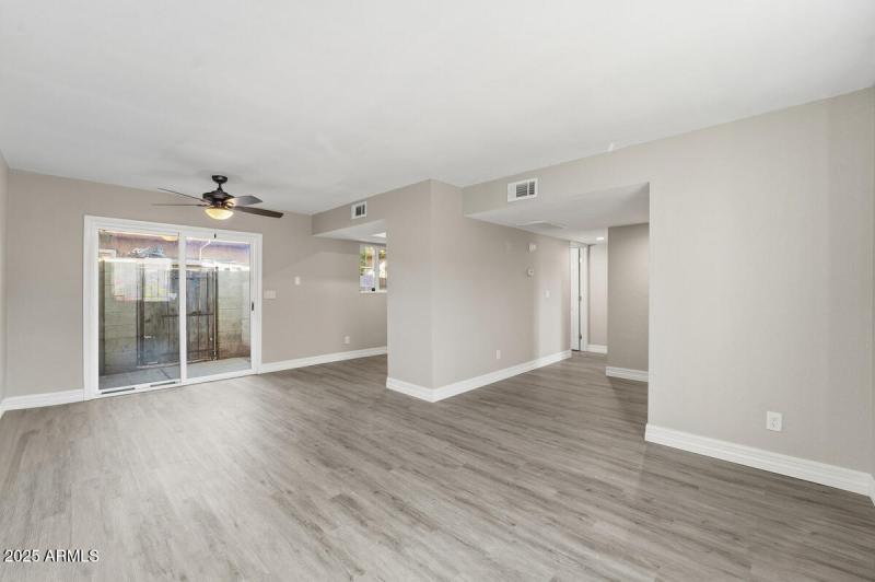 2847 N 46th Ave Unit 10-10