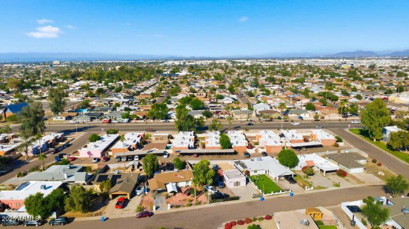 2847 N 46th Ave Unit 10-27