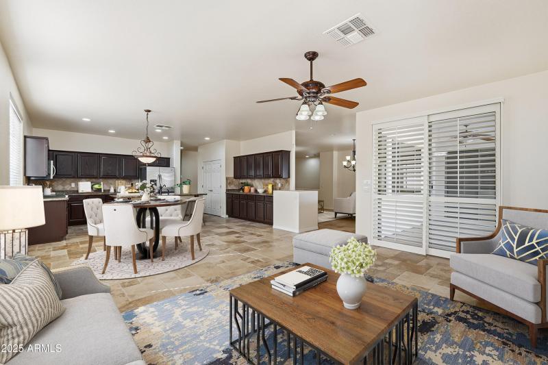 031_ListerPros_VS staged