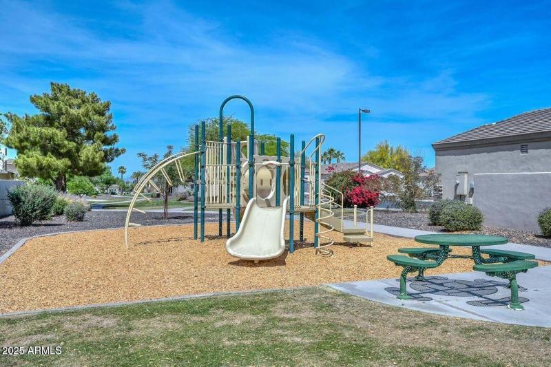 20251109155502751608000000-o