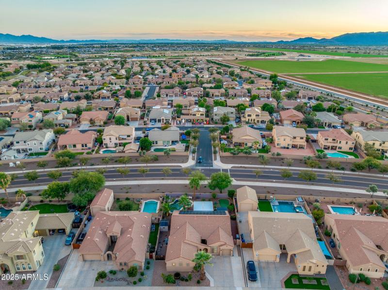PEACEFUL NEIGHBORHOOD