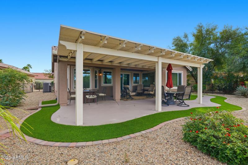 Extended pergola patio