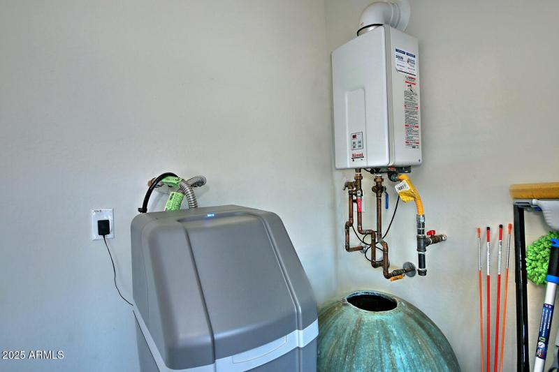 7535 Autumn Vista Way Florence-large-044