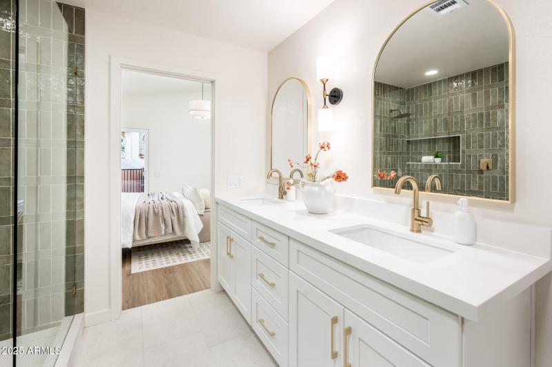 1038 N Alvaro - MLS-27