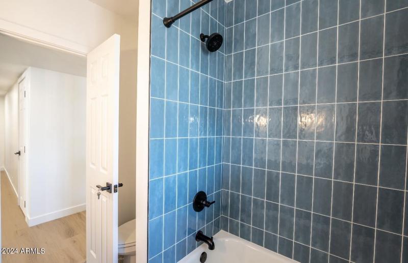 B56DF62D-4119-468C-BFC3-A08758BB1B53