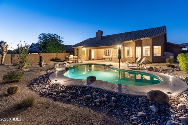 5117 E Justica St-64