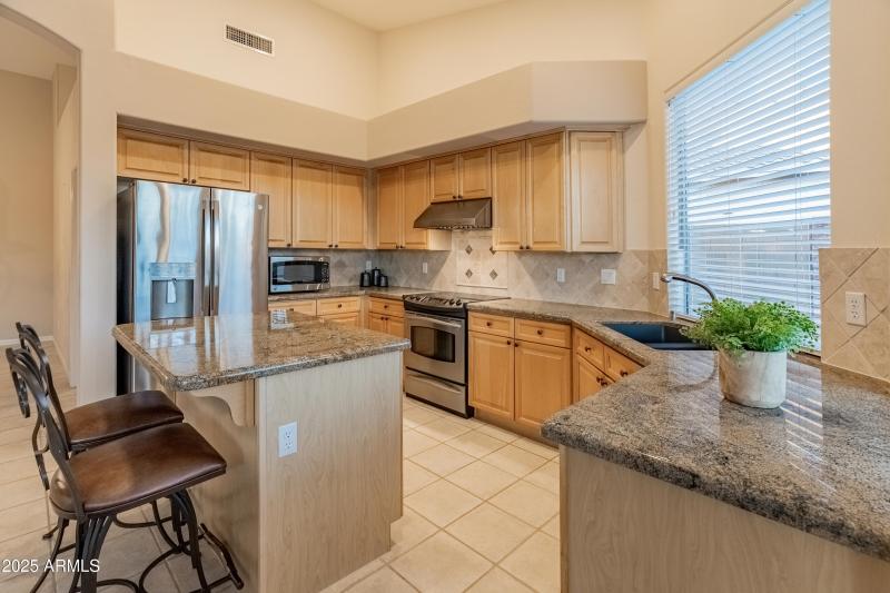 5117 E Justica St-21