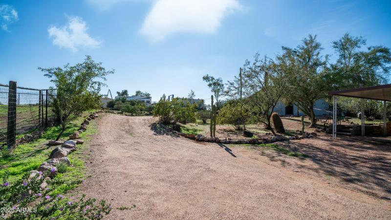 2533 E Superstiton Blvd Exterior Photos-