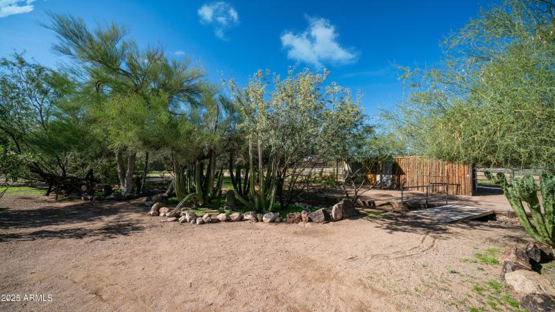 2533 E Superstiton Blvd Exterior Photos-