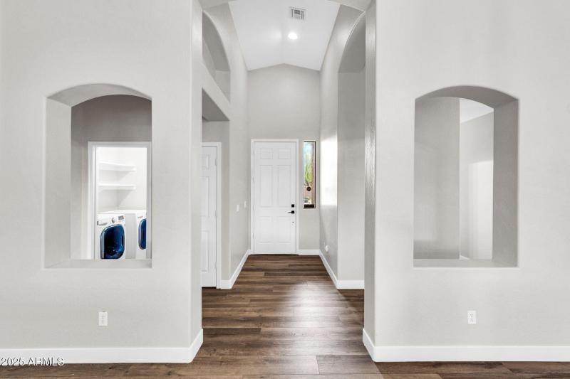 2430 S Dragoon Dr-13