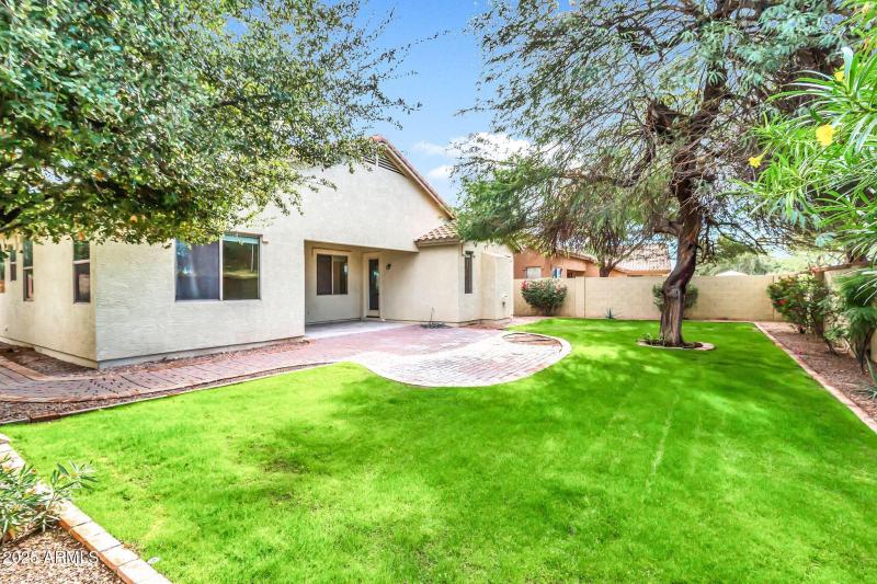 2430 S Dragoon Dr-38