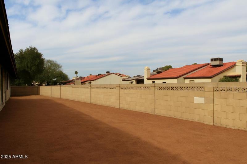 05F5BB00-5FE3-4140-BC6A-8CEA7E04CCF5