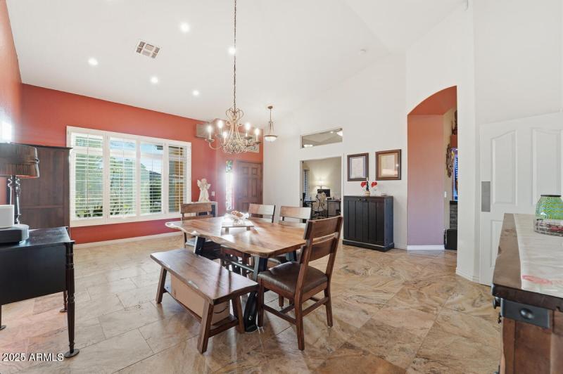 1021 S Western Skies Dr-07