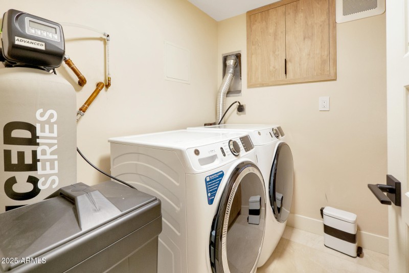 LAUNDRY/WATER SOFTENER
