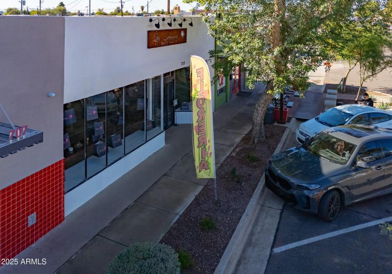 DJI_20251124112513_0195_D