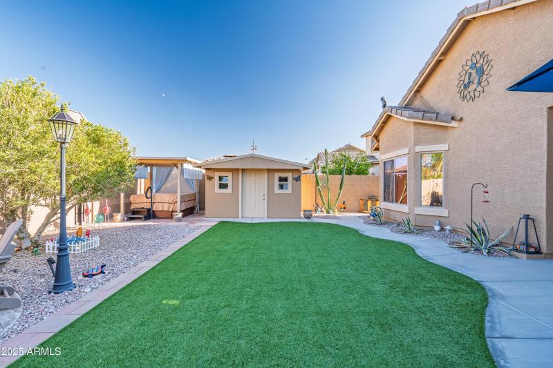 42812 W Martie Lynn Rd-34