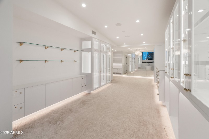 4218 E Palo Verde Dr-97