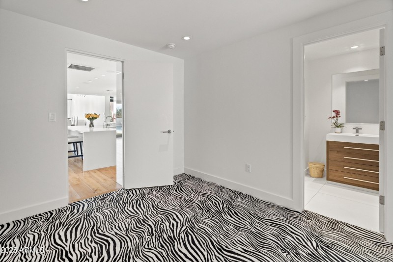 4218 E Palo Verde Dr-38