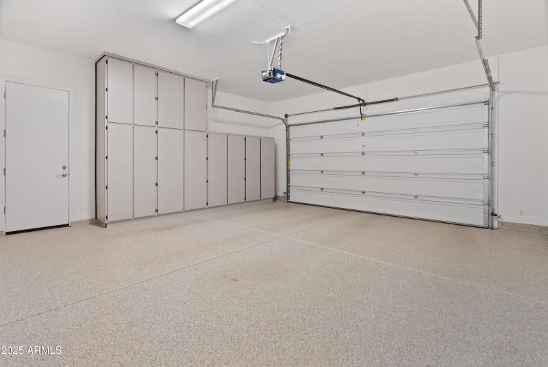 5433 E Barwick Dr-41