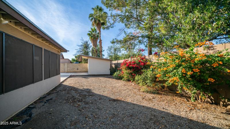 6608 W Phelps Exterior Photos-9