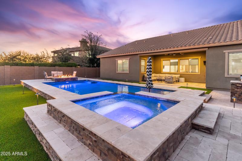 5433 E Barwick Dr-71