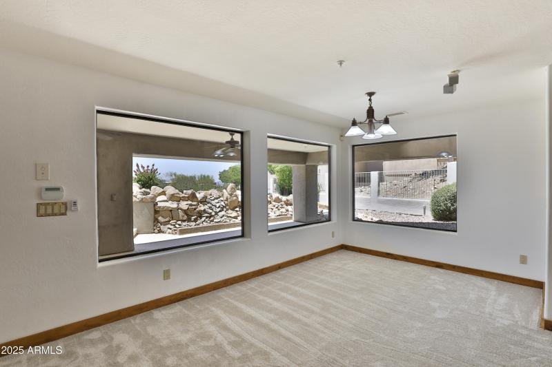 38309027_61-IMG_0136