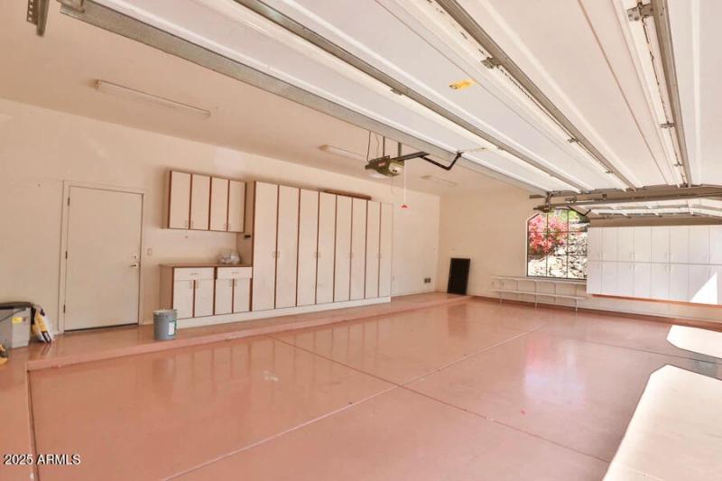 2038309193_37442638_31-IMG_0087_X-Design