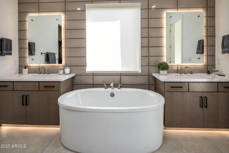 Primary Bath with Under Cabinet Lighting