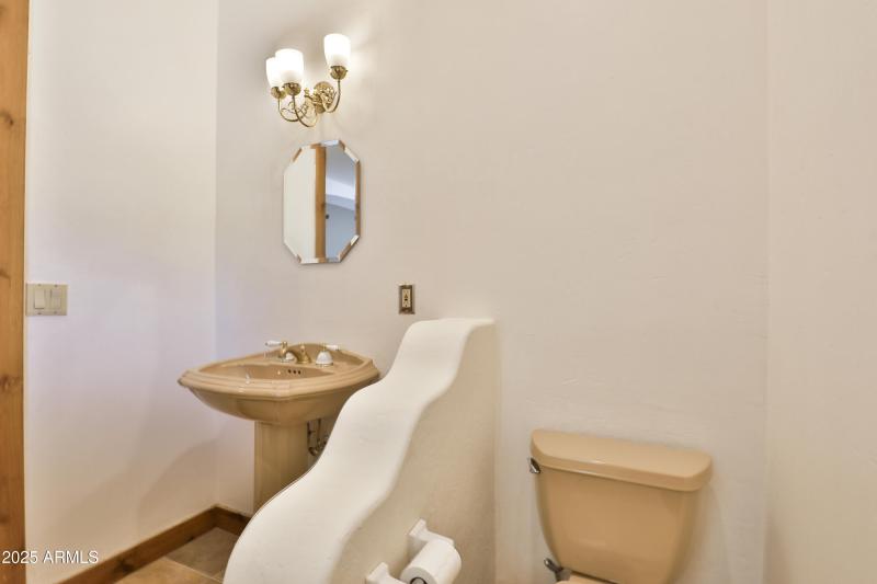 38309097_34-IMG_0109