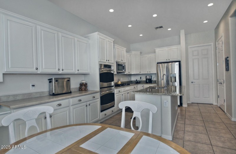 3652 W Saratoga Ct Florence AZ-large-026