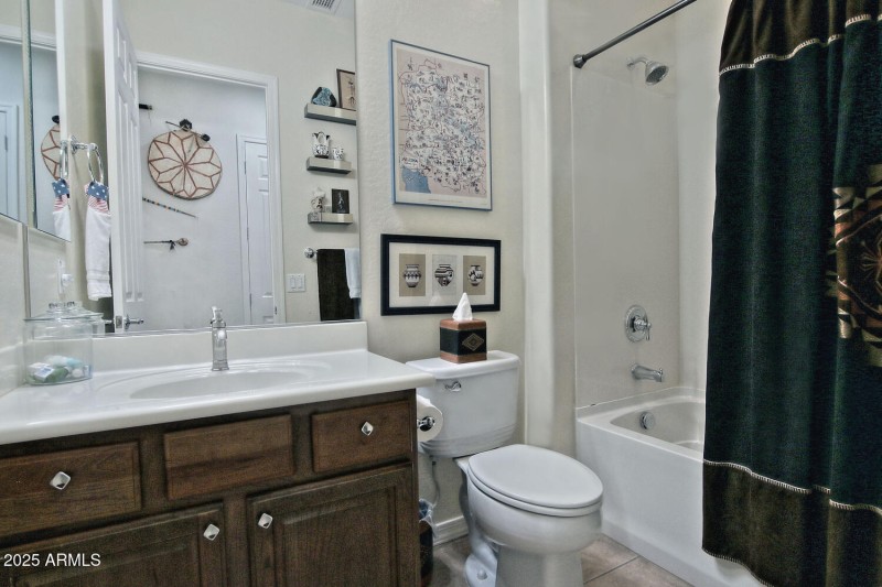 3652 W Saratoga Ct Florence AZ-large-035