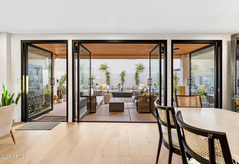 18-web-or-mls-8749-e-via-de-dorado