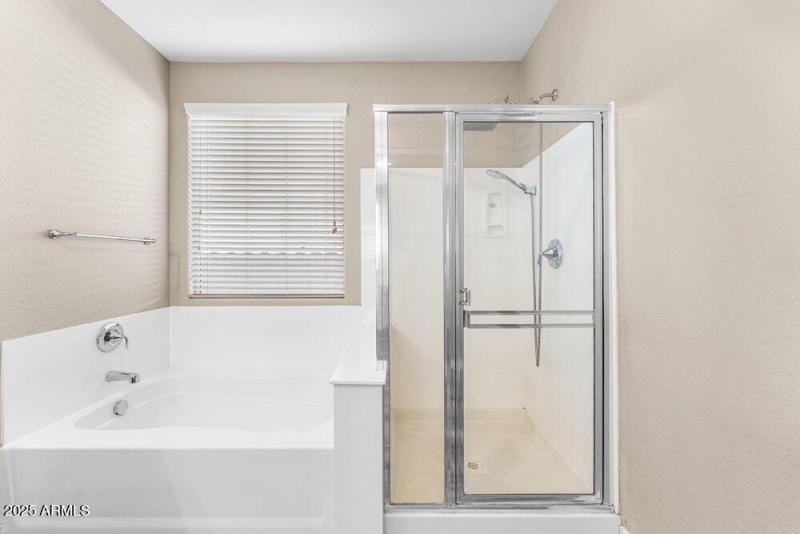 013_22-web-or-mls-dsc00260_858