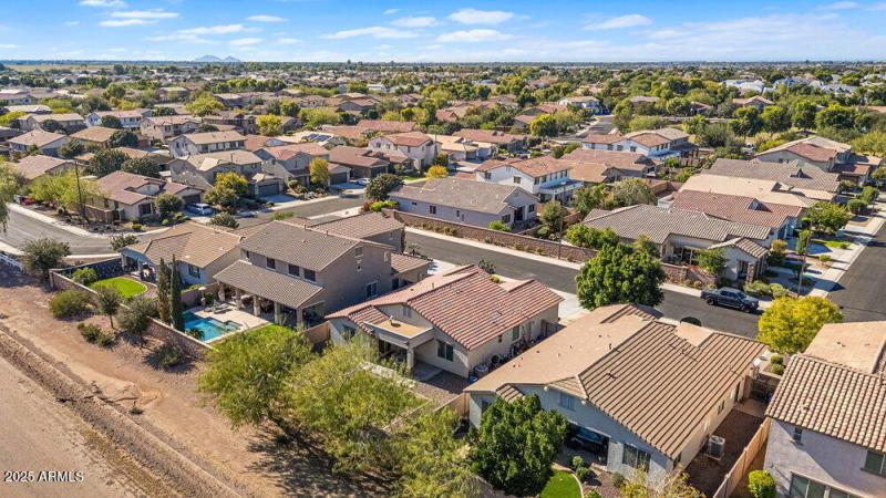 028_5-web-or-mls-dji_20251124125823_0236