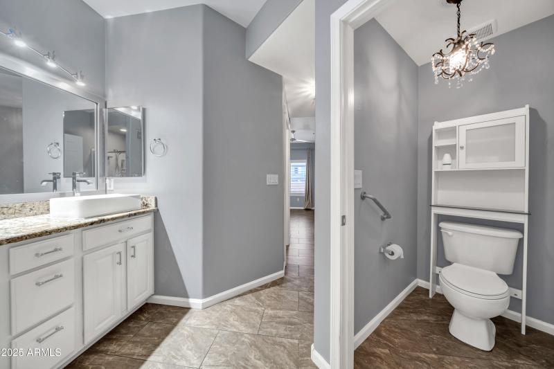 14000 N 94th St 1199-16