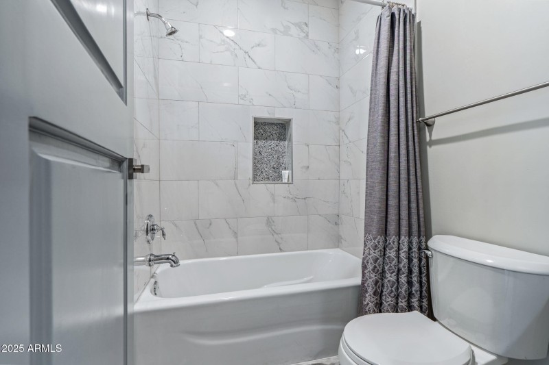 34-web-or-mls-11010 Buffalo Dr-20