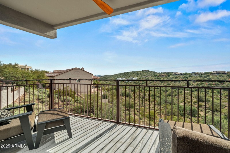 54-web-or-mls-11010 Buffalo Dr-38