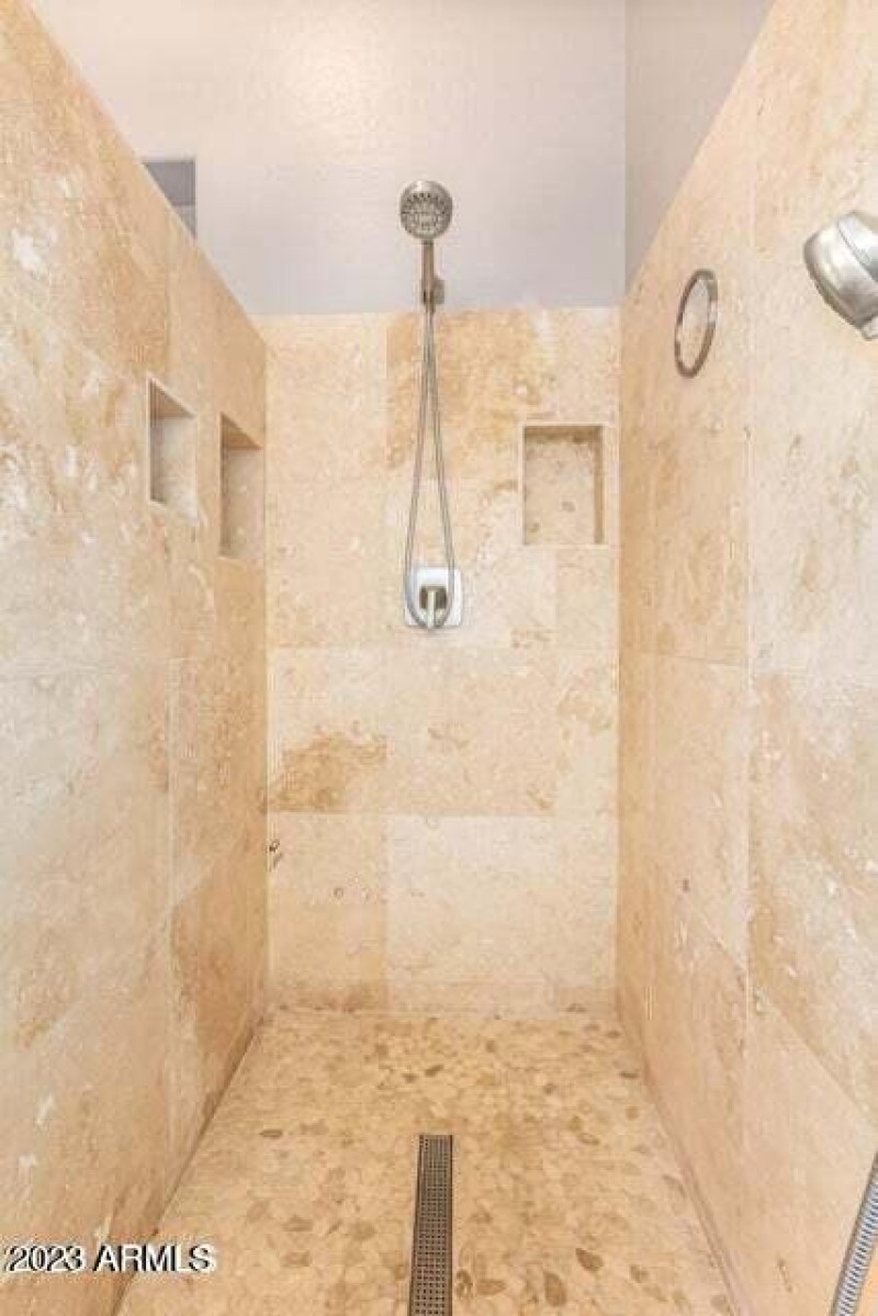 20201223204618767082000000-o