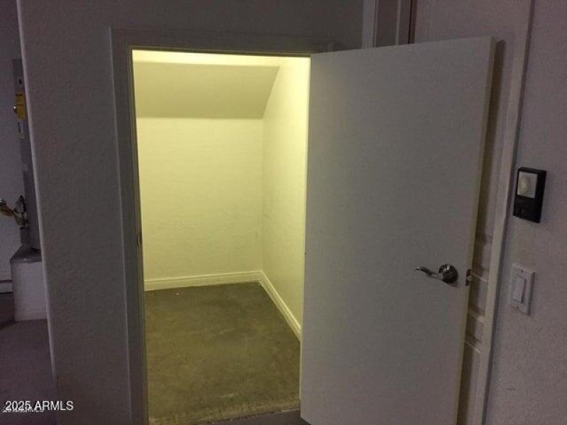 LARGE STORAGE ROOM IN GARAGE