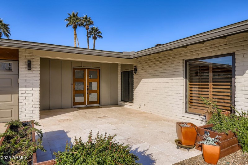 202 N Florence Ave - Web Quality - 005 -