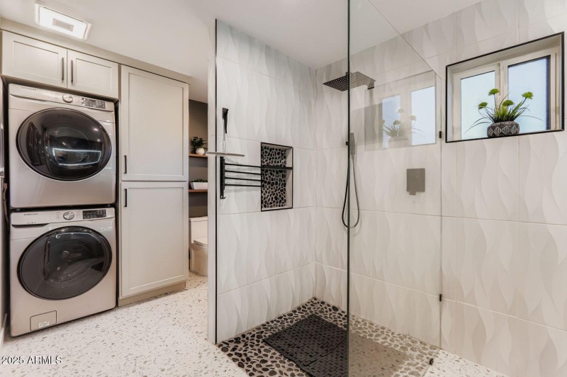 202 N Florence Ave - Web Quality - 027 -