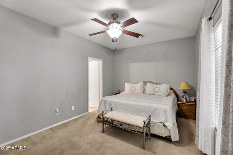 13-web-or-mls-13122 W Calavar Rd-13