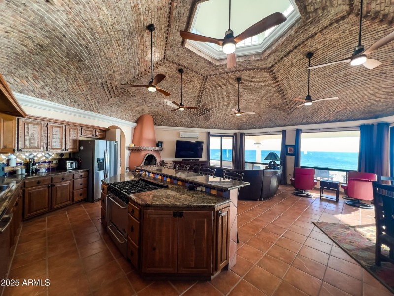 Kitchen into Living Rm