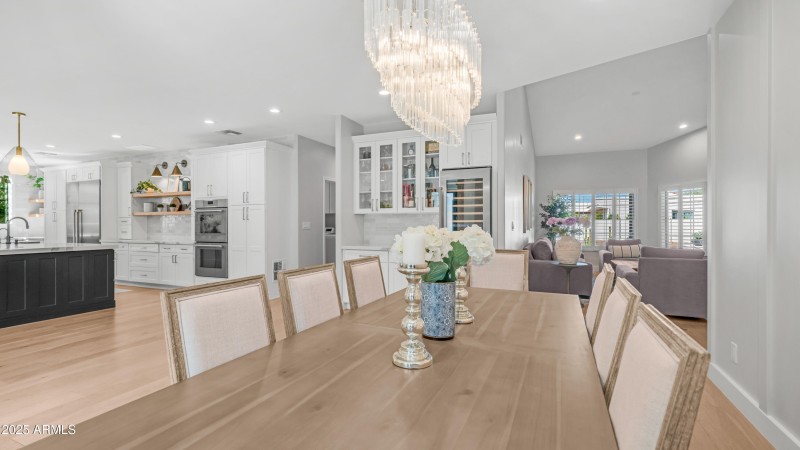 8573 E San Marcos Dr din _kit